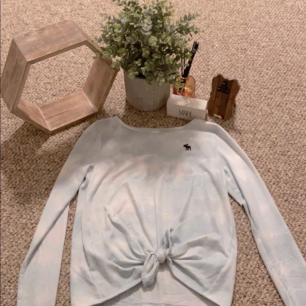 Long sleeve Abercrombie shirt
